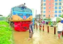 ভারী বর্ষণে জলমগ্ন চট্টগ্রামের ৩ জেলায় এইচএসসি পরীক্ষা স্থগিত, পাহাড় ও দেয়াল ধসে নিহত ২