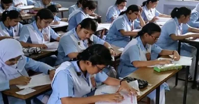 একই প্রশ্নপত্রে আগামীকাল থেকে অনুষ্ঠিত হতে যাচ্ছে এইচএসসি পরীক্ষা একই প্রশ্নপত্রে আগামীকাল থেকে অনুষ্ঠিত হতে যাচ্ছে এইচএসসি পরীক্ষা