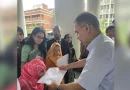 প্রতিবন্ধী তিন ব্যক্তির হাতে নিয়োগপত্র তুলে দিলেন প্রধানমন্ত্রী
