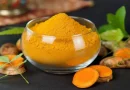 সকালে খালি পেটে এক টুকরো কাঁচা হলুদ চিবিয়ে খাওয়ার উপকারিতা
