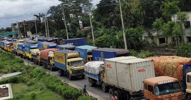 ঢাকা-চট্টগ্রাম মহাসড়কে ৪০ কিলোমিটার দীর্ঘ যানজট