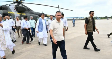 মহেশখালীর মাতারবাড়িতে পৌঁছেছেন প্রধানমন্ত্রী
