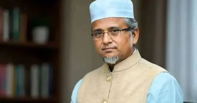 নজরুলের বিরুদ্ধে মামলায় আদালতে বাদীর আপসনামা দাখিল নজরুলের বিরুদ্ধে মামলায় আদালতে বাদীর আপসনামা দাখিল